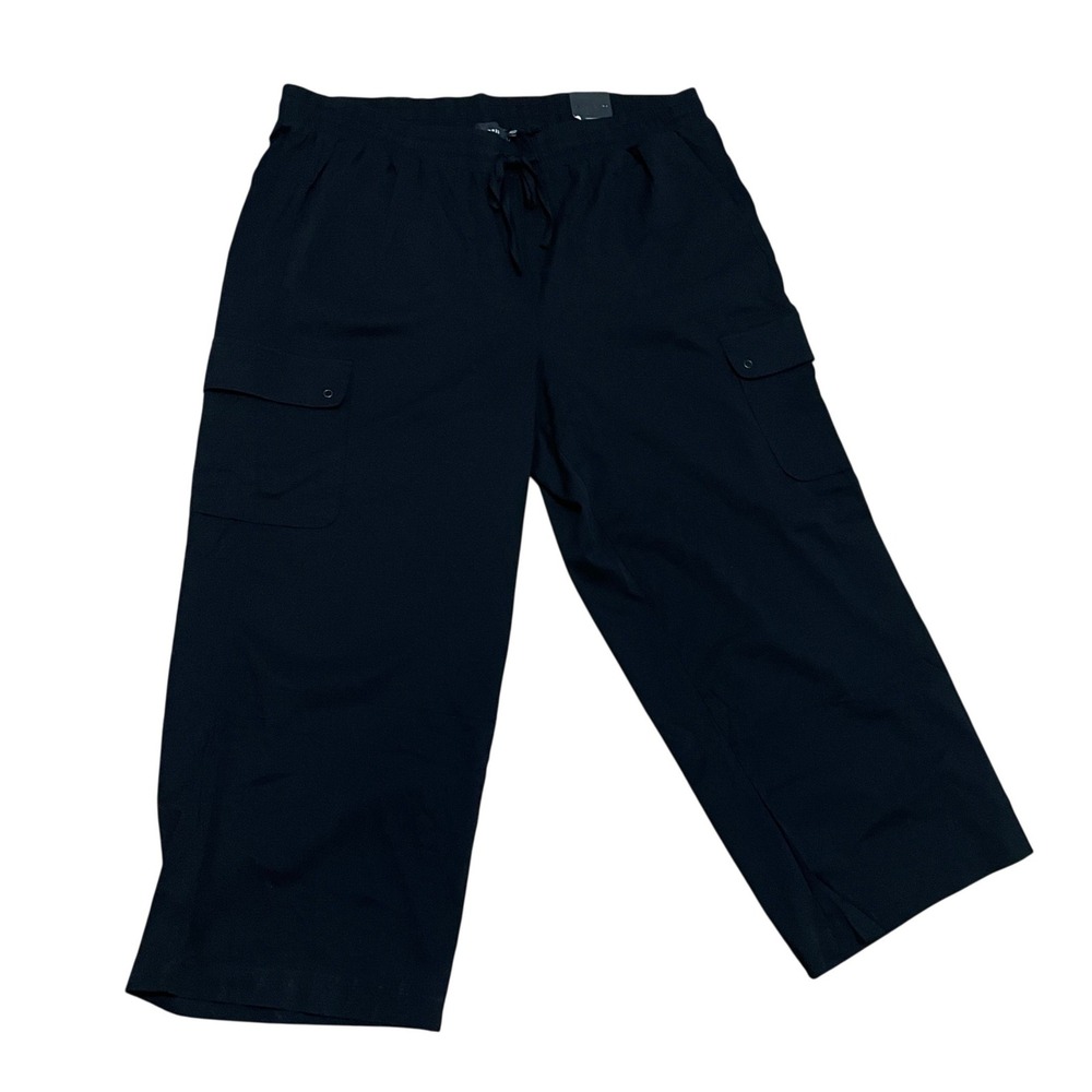 Torrid Women's 3X Short Black Pull On Wide Leg Stretch‎ Challis Cargo Pants NWT